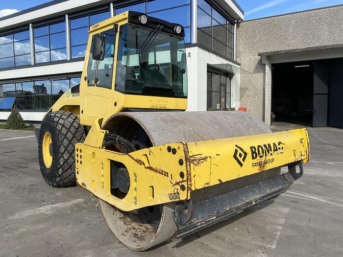 Usato 2015 BOMAG BW-213 D4
