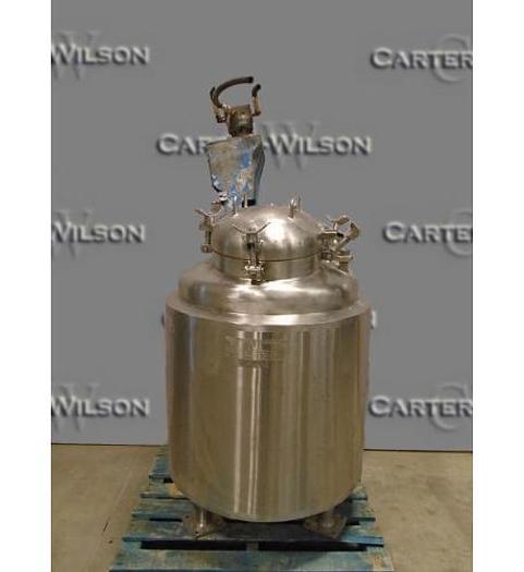 Used USED 66 GALLON JACKETED TANK, STAINLESS STEEL, WITH MIXER