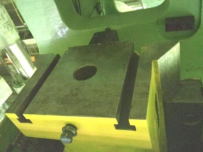 Press Trimming K2130