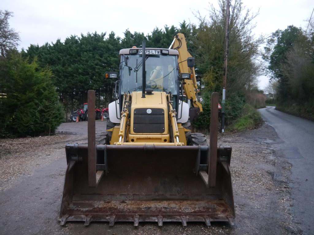 Used New Holland LB95 Backhoe Loader