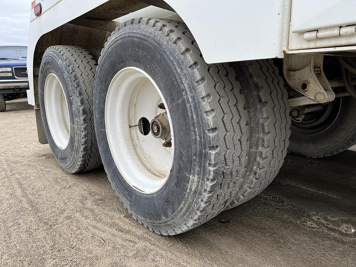 Used 2008 International Kill Truck