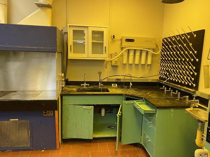 Used LAB EQUIPMENT-Item#350