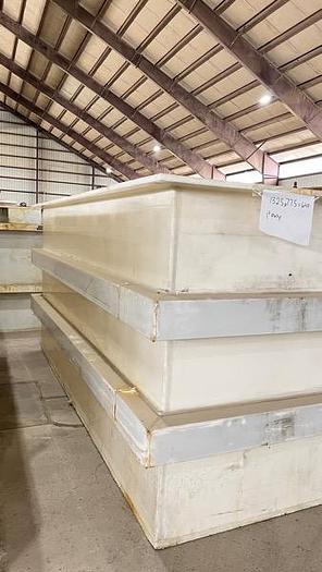 Used 1" Poly-132x77x64-Item#843