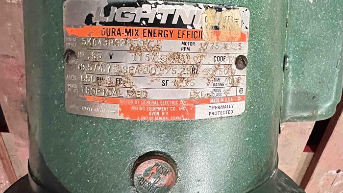 Used LIGHTNIN VEKTOR MIXER-Item#505