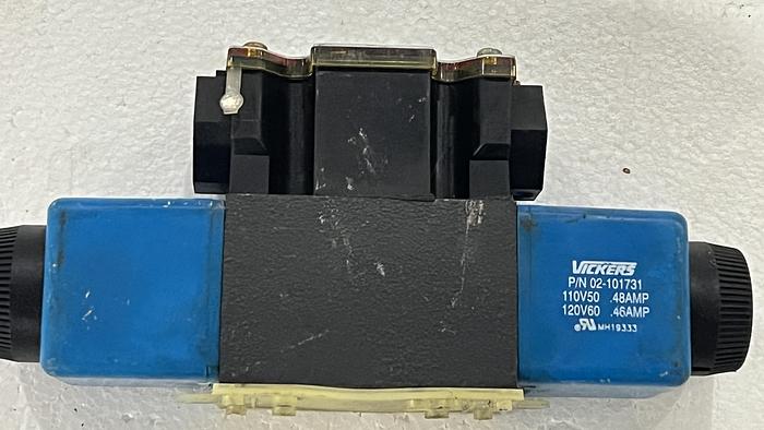 Used Vickers Solenoid Operated Directional Valve