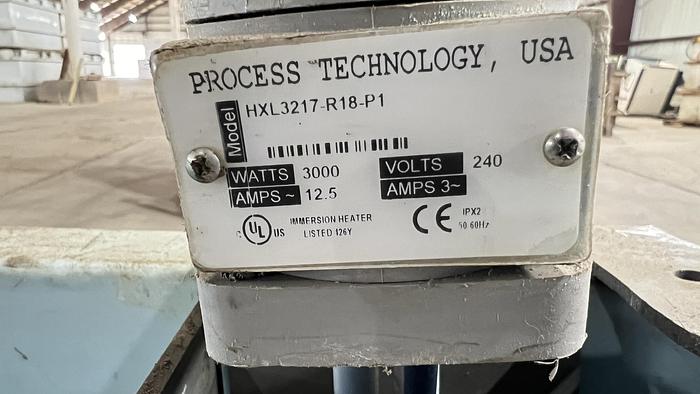 Used 40" x 21" x 24" Deep