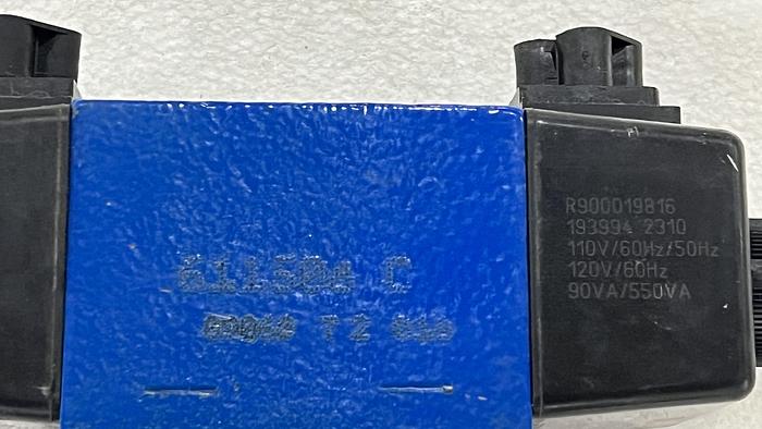 Used Rexroth- Directional Spool Valve/ Direct Operated/Solenoid Actuation