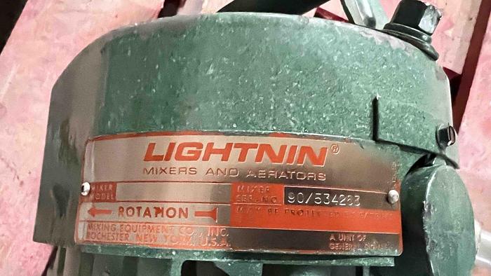Used LIGHTNIN VEKTOR MIXER-Item#506