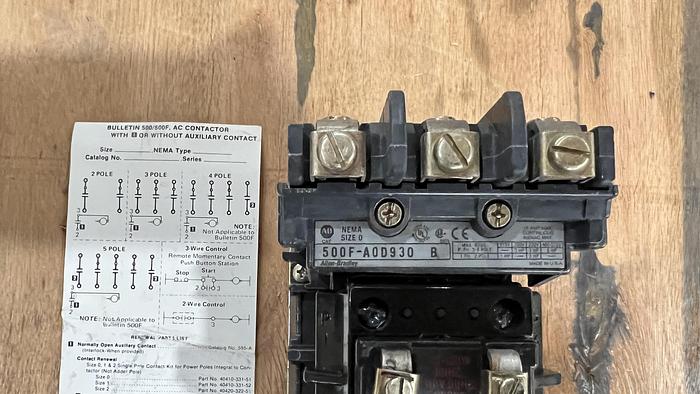 Allen Bradley 500 Feed-Through Contactor