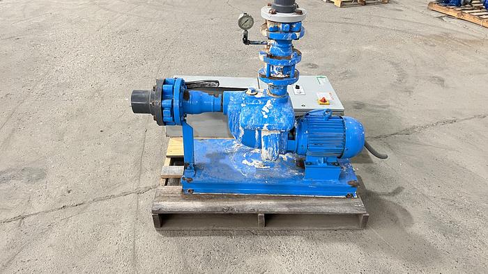 Used 7.5 HP Pumping System