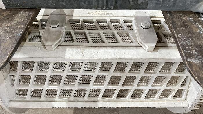 Used 18 1/2 x 31 1/2 Hardwood