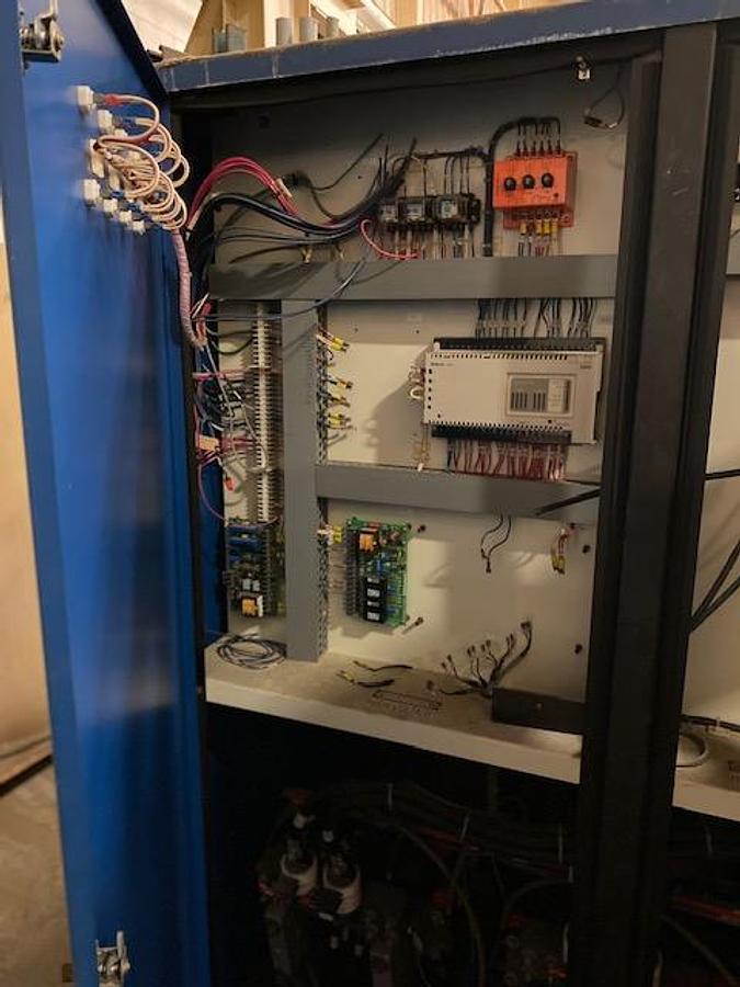 Used 7500 A 100/75 V Dynapower