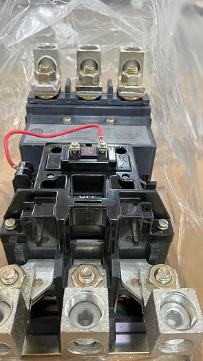 Allen Bradley 500 Feed-Through Contactor