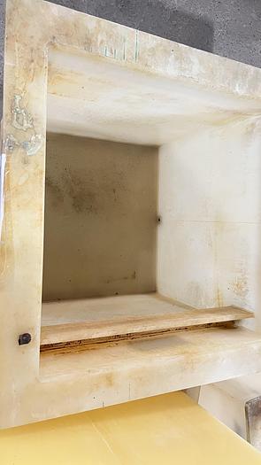 Used Poly 24 x 24 x 24 Deep
