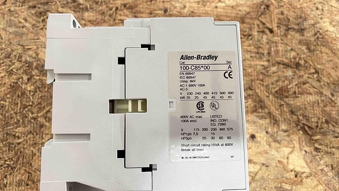 Used ALLEN BRADLEY Contactor-Item#649