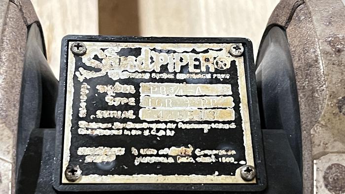 Used 3/4" Poly Body Sandpiper