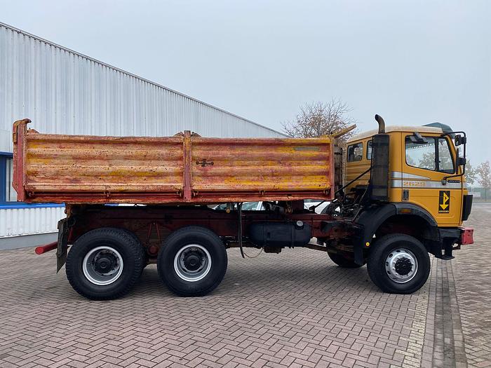 Gebruikt 1992 MERCEDES BENZ 2629 6x6 kipper