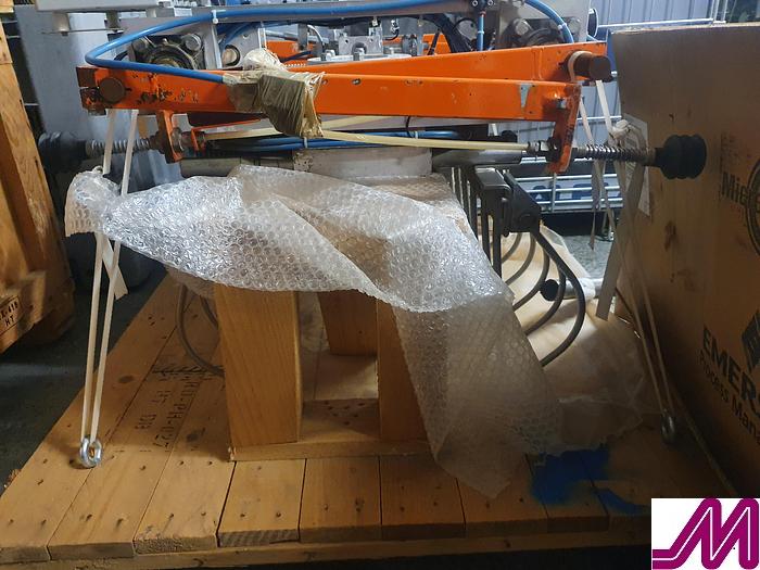 Used 2006 Kawasaki ZD130-S Robot