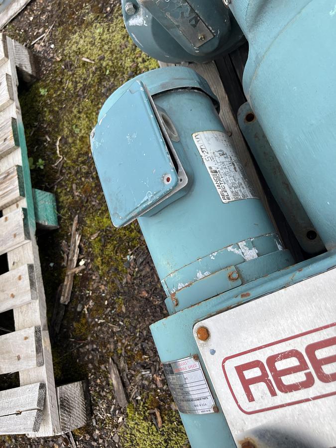 Good Reeves R381243-001-CD