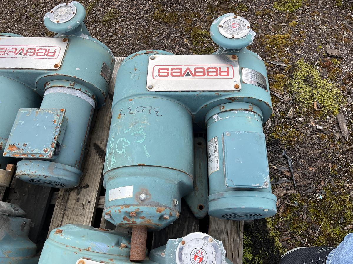 Good Reeves R381243-001-CD