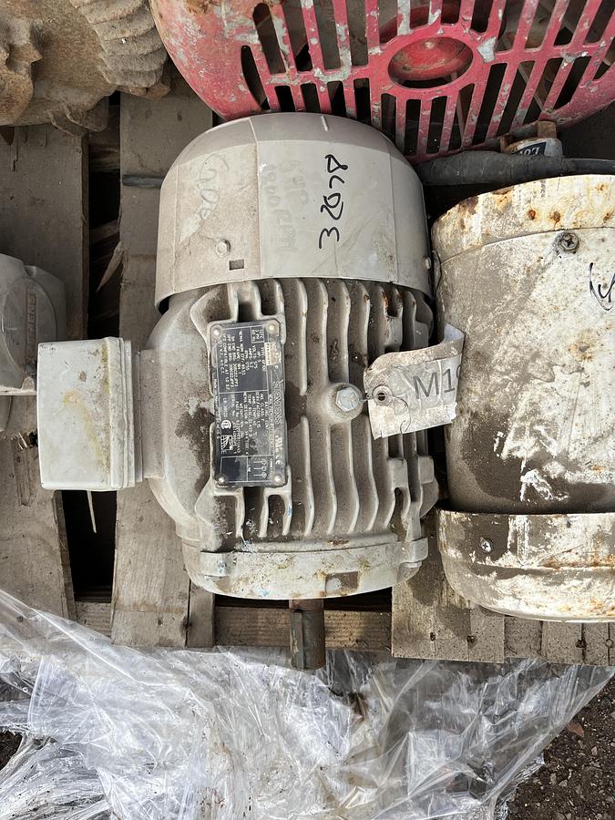 Used Siemens 1LEEE11CB313AA3