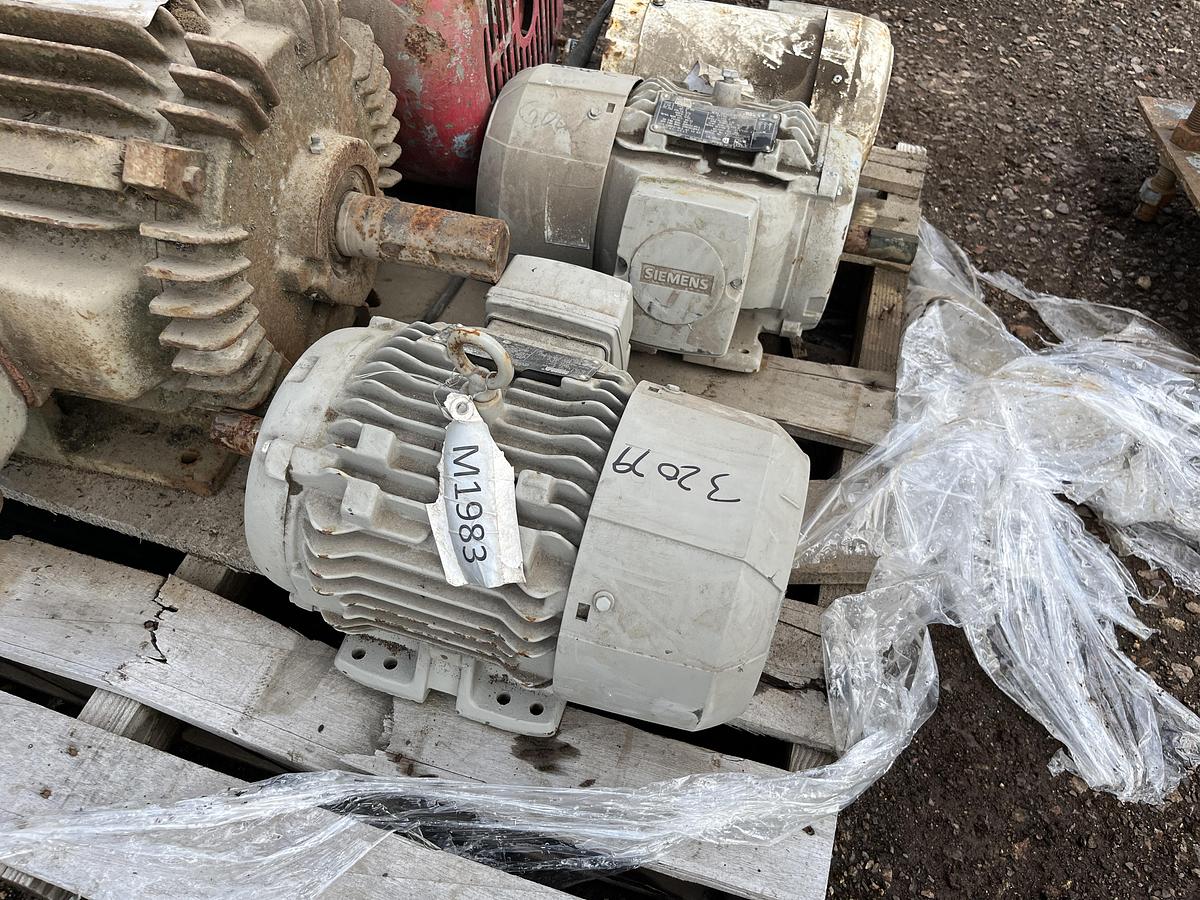 Used Siemens 1LEEE11CB313AA3