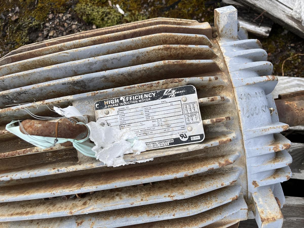 Used Toshiba B0404FLF3UM01