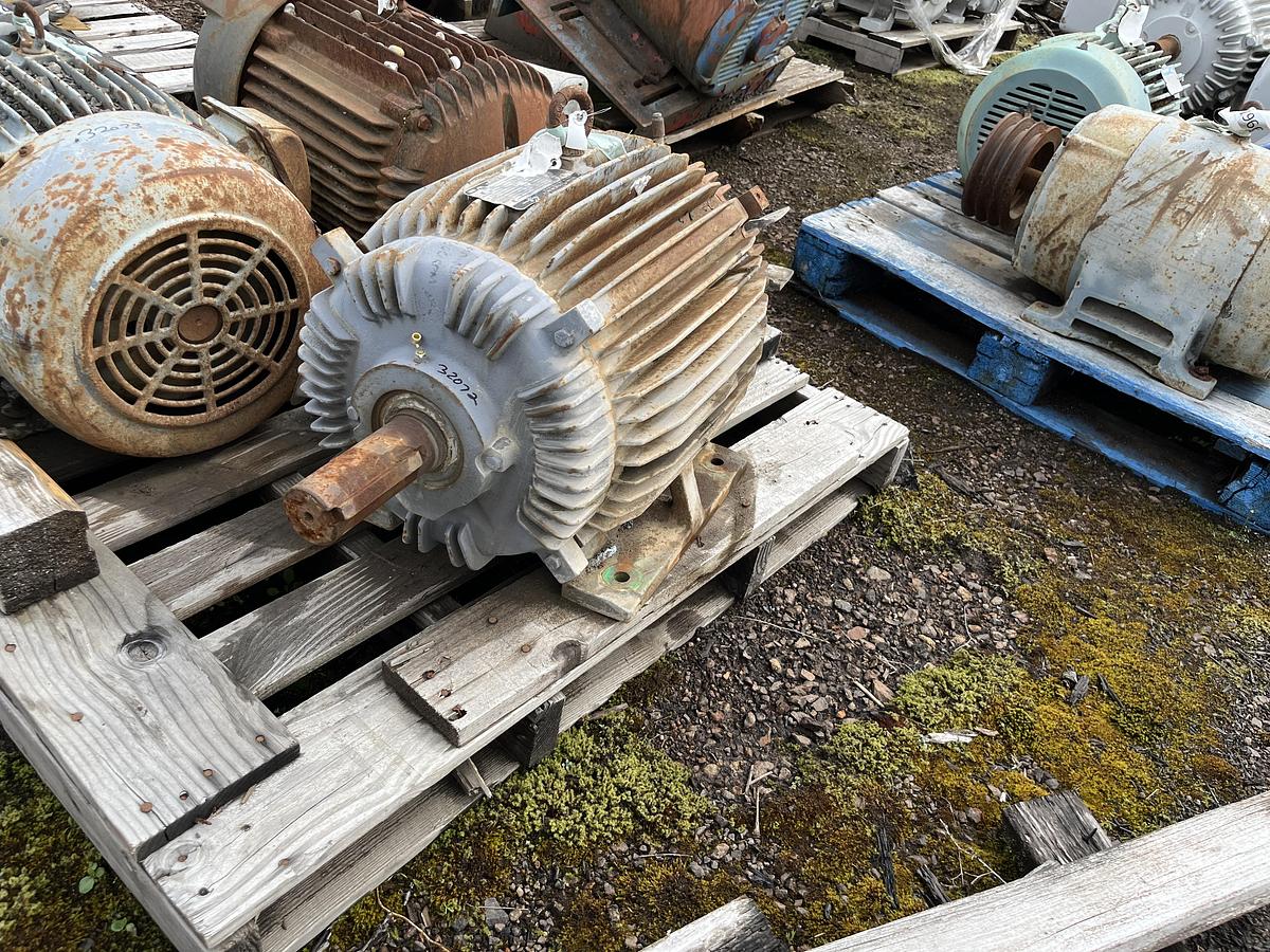 Used Toshiba B0404FLF3UM01