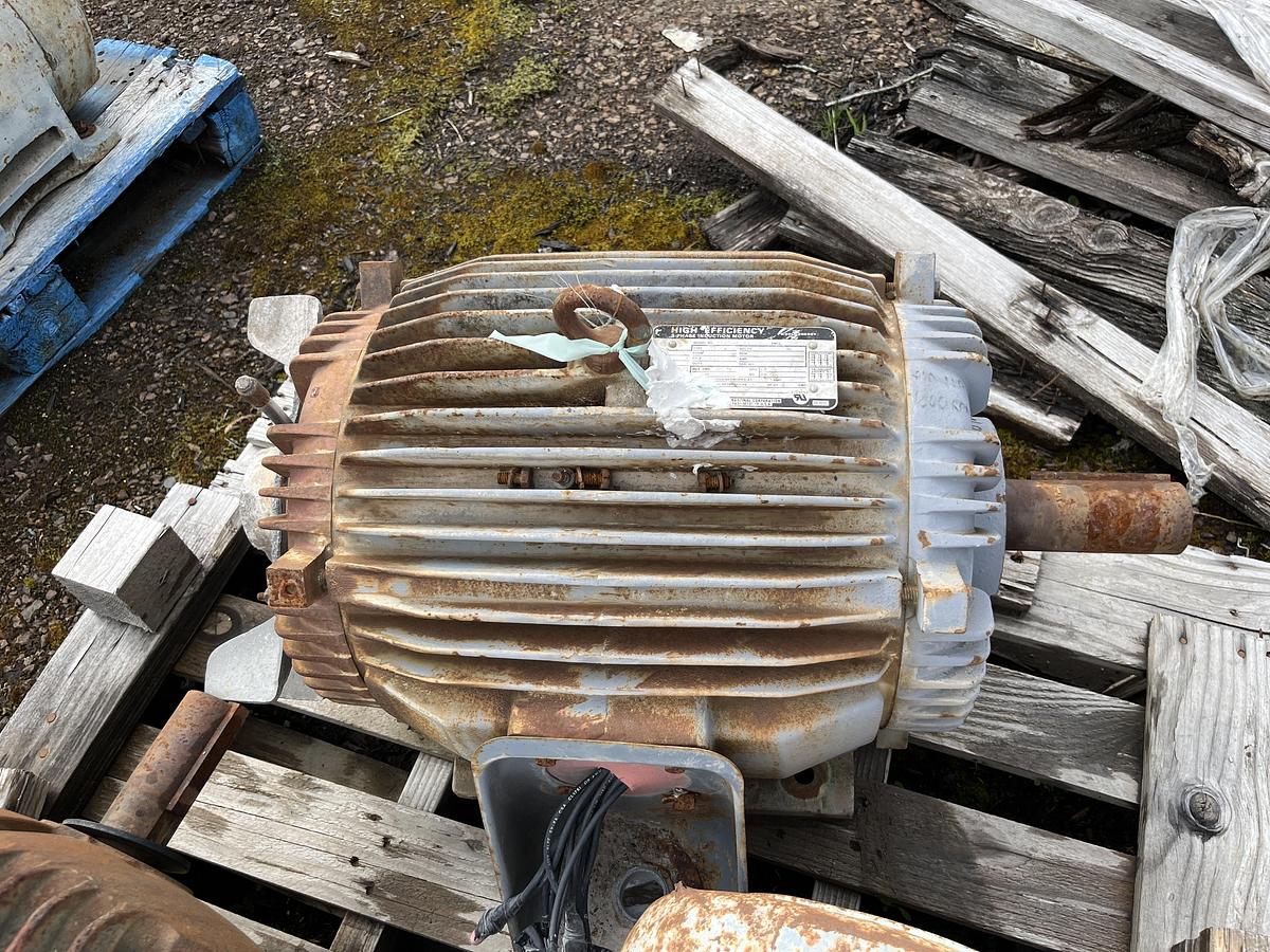 Used Toshiba B0404FLF3UM01