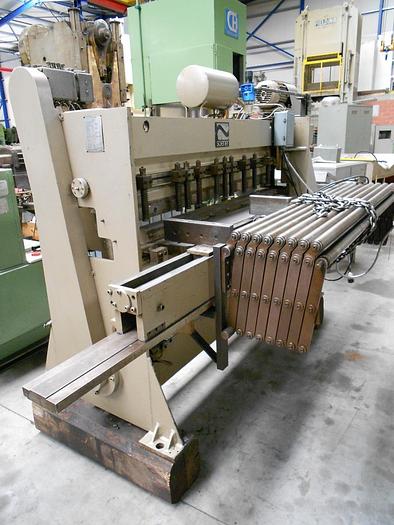 Gebruikt Afknipmes soenen