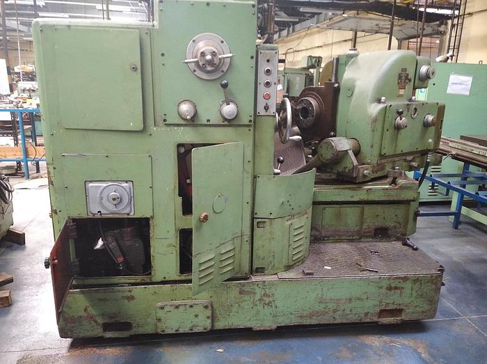 Used 1964 Saratov 528C GEAR CUTTING MACHINE