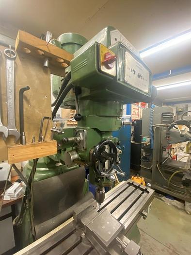Used Microcut 837 Manual Turret Milling Machine