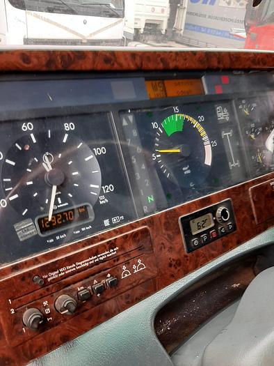 Gebruikt 1998 MERCEDES BENZ ACTROS 1840