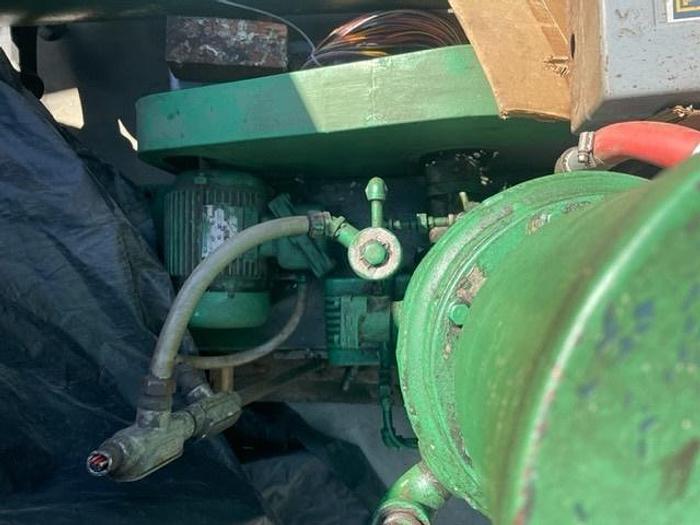 Used 250 GALLON MYERS DUAL SHAFT MIXER