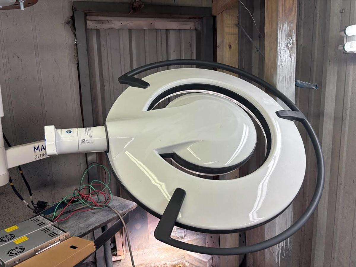 Refurbished Getinge Maquet PowerLED II Surgical Light (Dual-Head)