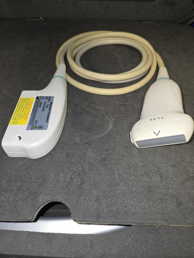 Used Mindray M7 Ultrasound System - 3 Transducers & Carry Case