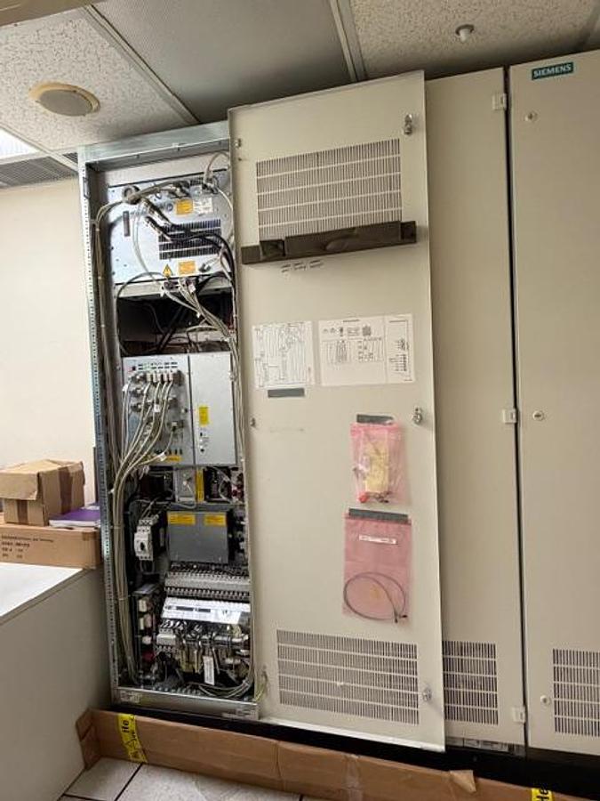 Used Siemens Axiom Artis zee Multi-Purpose Lab