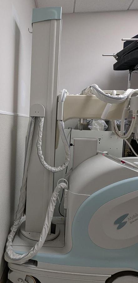 Used SHIMADZU Mobile Art Evolution Portable X-Ray