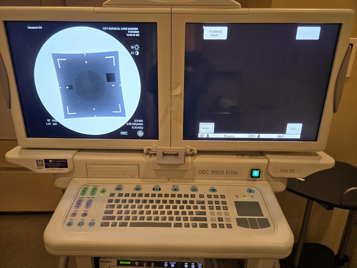 Used GE OEC 9900 ELITE Vas 15 C-ARM SYSTEM (12" II)