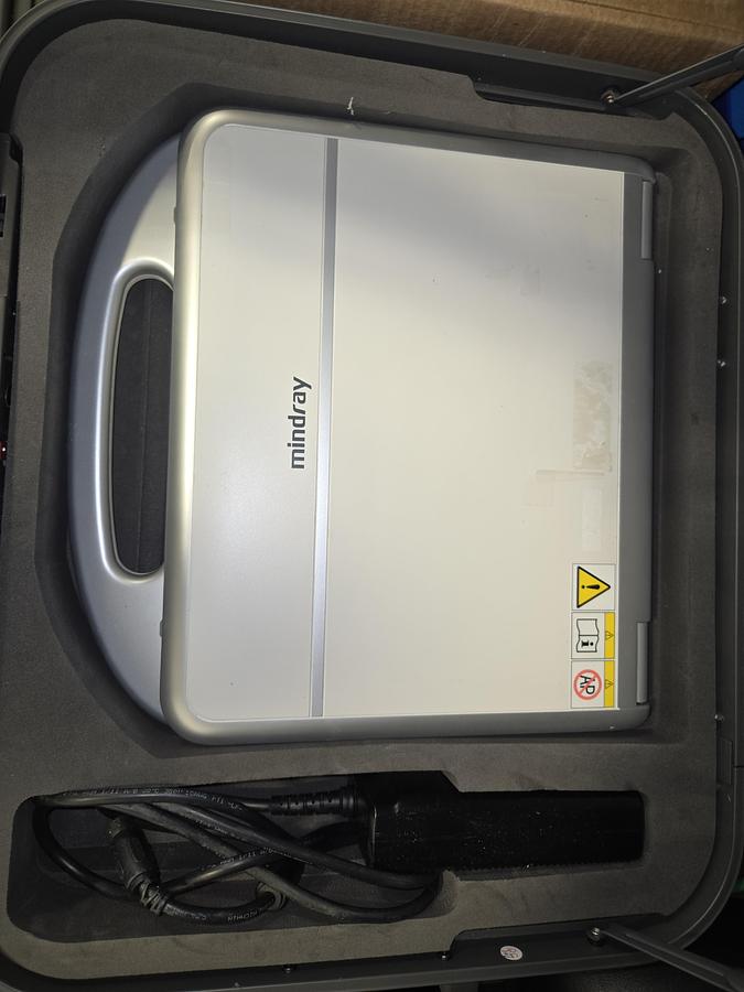 Used Mindray M7 Ultrasound System - 3 Transducers & Carry Case