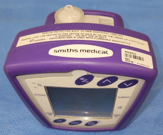 Used SMITHS MEDICAL 8401 CAPNOCHECK II W/ CHARGER