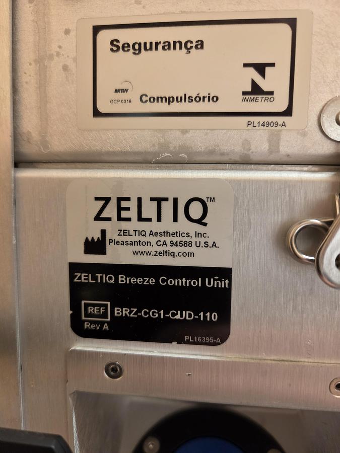Used ZELTIQ CoolSculpting Breeze System (fat-freezing)