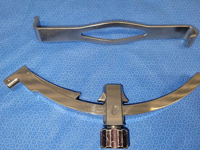 Used Arthrex Transtibial ACL/PCL Reconstruction System