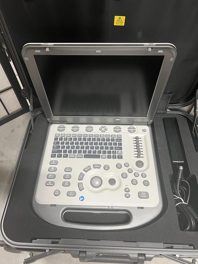 Used Mindray M6 Ultrasound System (DEMO unit - Like NEW)