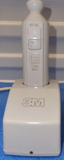 Used 3M 9661 Surgical Clipper & 9662 Charger Stand