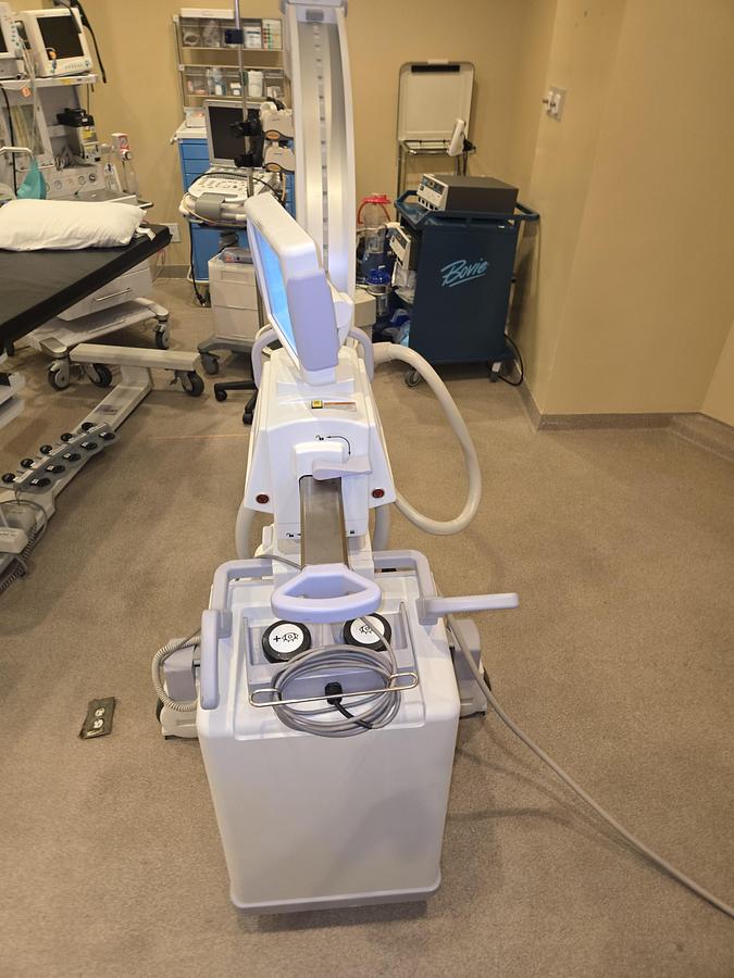 Used GE OEC 9900 ELITE Vas 15 C-ARM SYSTEM (12" II)