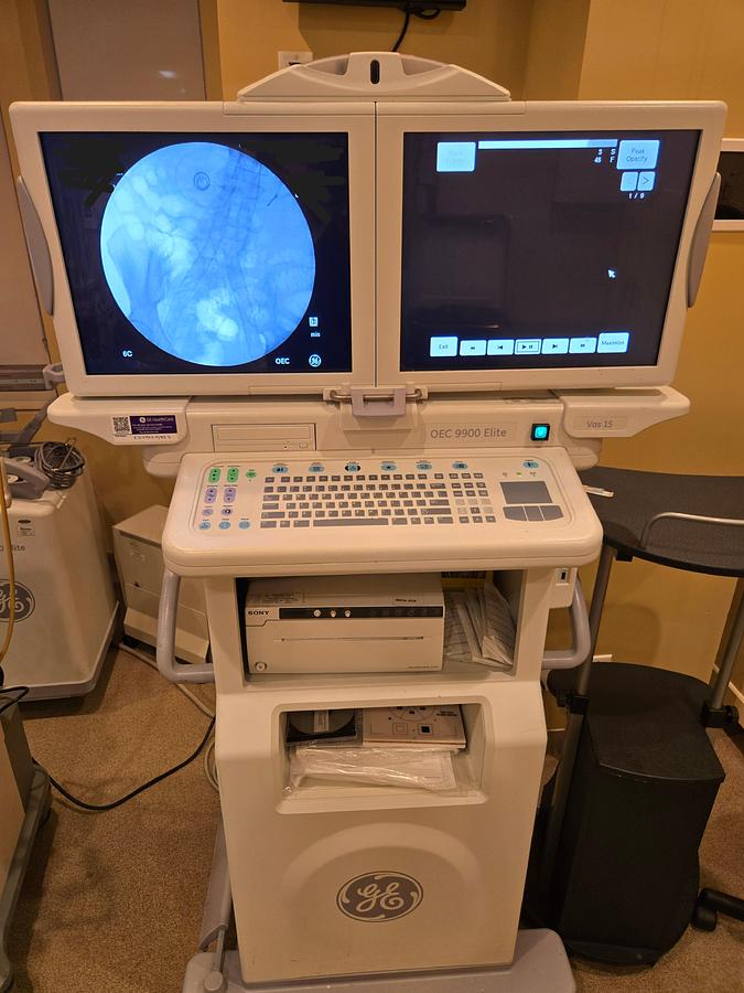Used GE OEC 9900 ELITE VAS C-ARM SYSTEM (12" II)