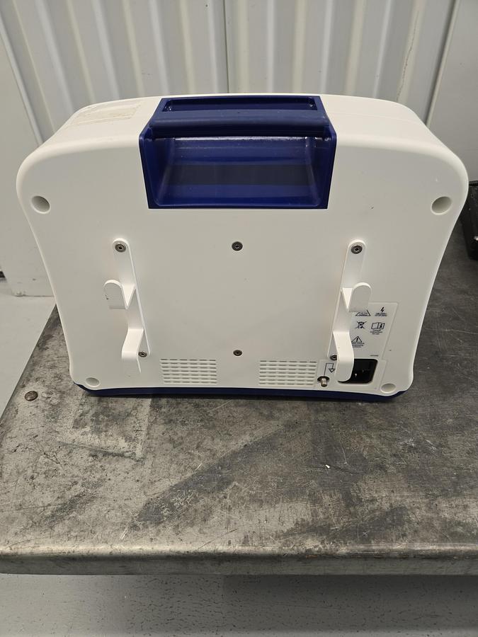 Used Medtronic COVIDIEN RFG3 ClosureRFG Generator