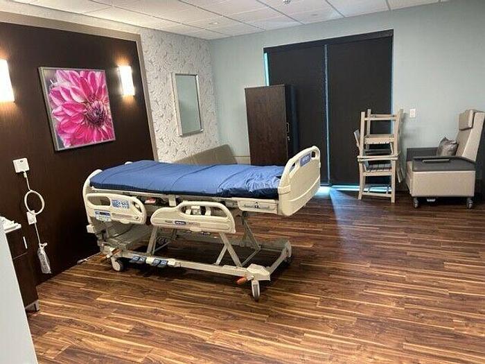 Refurbished HILL ROM VersaCare P3200 w/Foam Mattress *REFURBISHED w/1 YEAR PARTS WARRANTY*