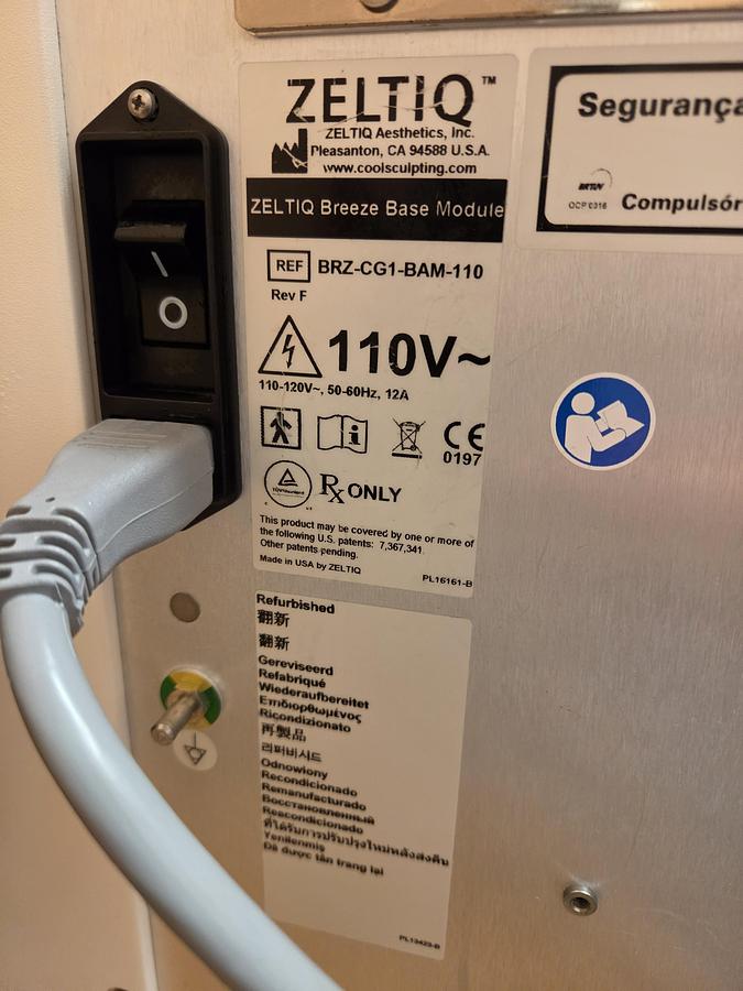 Used ZELTIQ CoolSculpting Breeze System (fat-freezing)